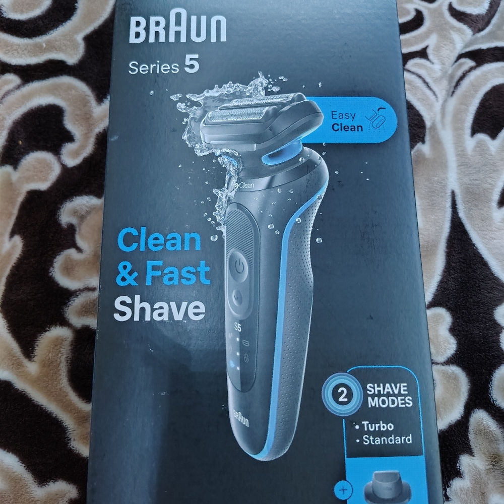 Braun Series 5 Electric Razor for Men with Precision Trimmer, 5118s